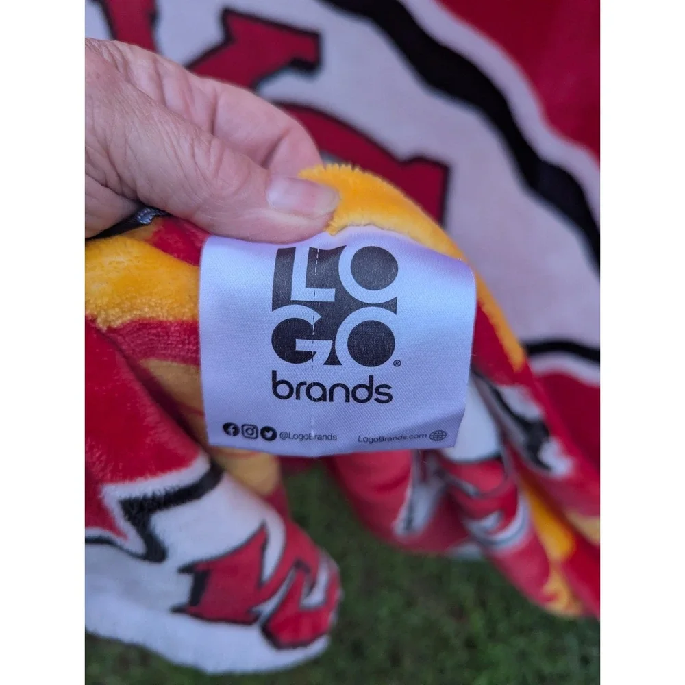 Logobrands Kansas City Chiefs Fleece Throw Blanket NFL Football Plush Red Large